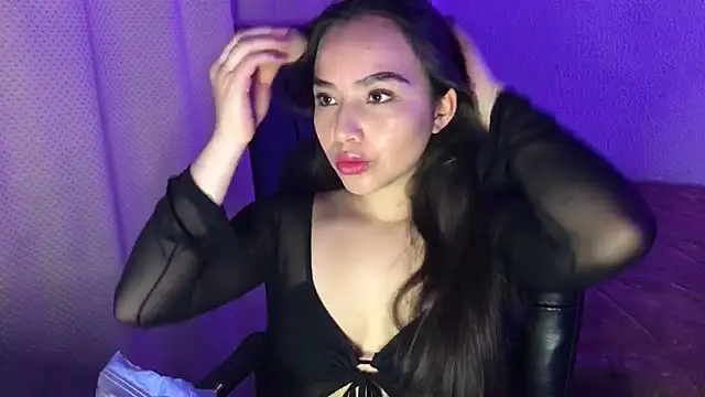 Snapshot of amelia_hall chatting on June 20, 2026, 5:49 pm amelia hall online show from June 20, 2026, 5:49 pm
