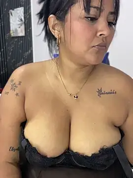 sashaoficial  online show from March 11, 2026, 11:22 pm