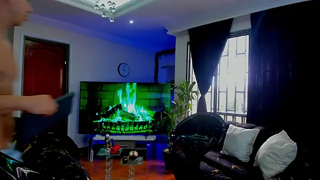 Snapshot of Lukas_Green chatting on December 3, 2025, 9:02 pm Lukas Green online show from December 3, 2025, 9:02 pm