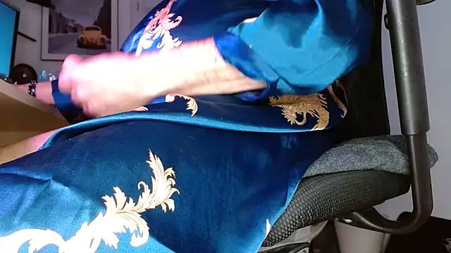 Snapshot of Digital-2025 chatting on December 19, 2025, 9:22 pm Digital-2025 online show from December 19, 2025, 9:22 pm