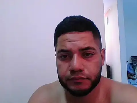 Snapshot of Alexanonimo chatting on October 28, 2025, 3:47 pm Alexanonimo online show from October 28, 2025, 3:47 pm