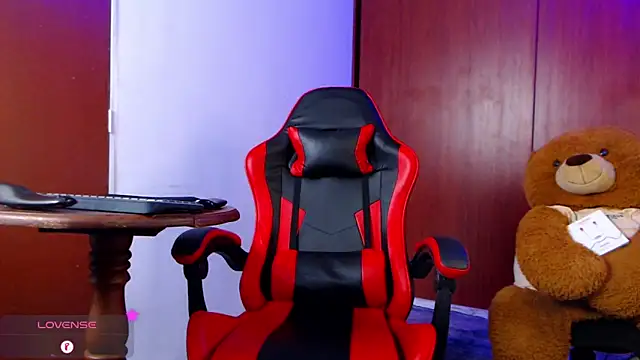 Snapshot of pirata_fitness chatting on September 19, 2025, 9:11 am pirata fitness online show from September 19, 2025, 9:11 am