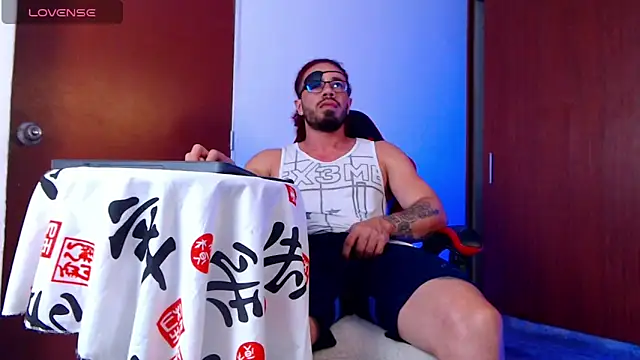 Snapshot of pirata_fitness chatting on March 26, 2026, 3:28 pm pirata fitness online show from March 26, 2026, 3:28 pm