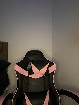 Manu 2002  online show from October 22, 2025, 1:55 pm