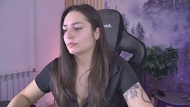 Snapshot of ValeriiMills chatting on February 14, 2026, 2:47 pm ValeriiMills online show from February 14, 2026, 2:47 pm