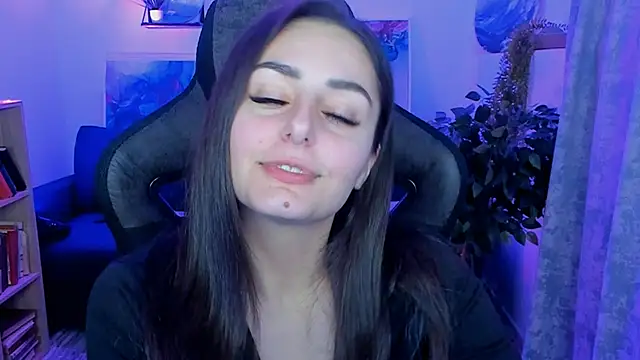 Snapshot of ValeriiMills chatting on February 26, 2026, 9:36 pm ValeriiMills online show from February 26, 2026, 9:36 pm