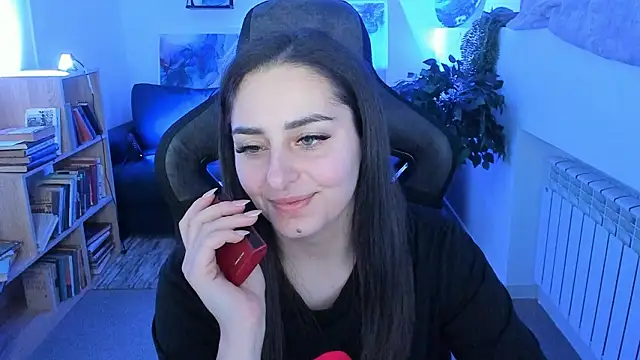 Snapshot of ValeriiMills chatting on March 1, 2026, 2:41 pm ValeriiMills online show from March 1, 2026, 2:41 pm