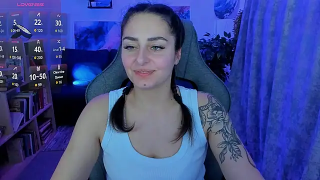 Snapshot of ValeriiMills chatting on March 10, 2026, 10:04 pm ValeriiMills online show from March 10, 2026, 10:04 pm