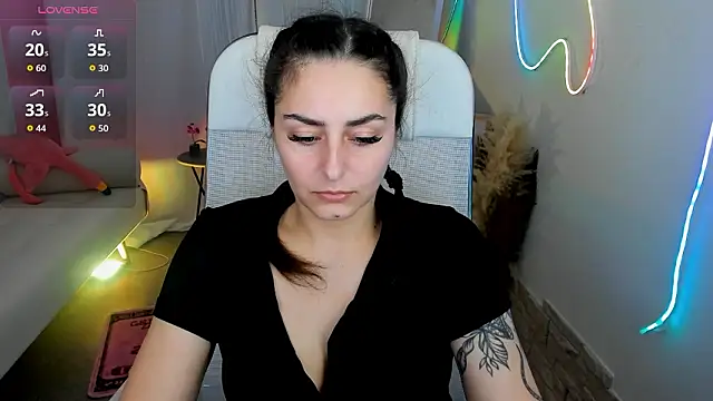 Snapshot of ValeriiMills chatting on March 15, 2026, 3:40 pm ValeriiMills online show from March 15, 2026, 3:40 pm