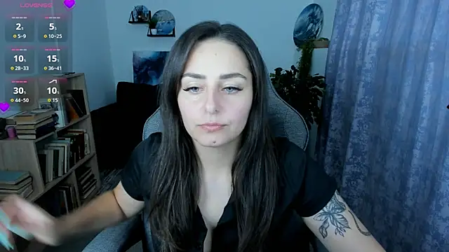 ValeriiMills online show from June 30, 2026, 10:22 pm