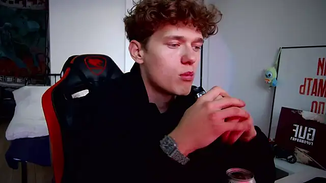 Snapshot of DanyDavis chatting on September 14, 2025, 2:16 pm DanyDavis online show from September 14, 2025, 2:16 pm