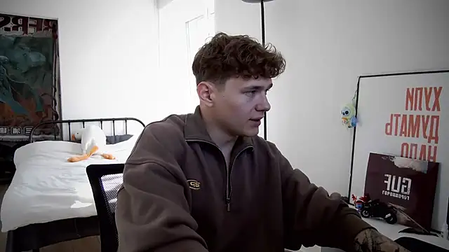 Snapshot of DanyDavis chatting on September 19, 2025, 9:00 am DanyDavis online show from September 19, 2025, 9:00 am