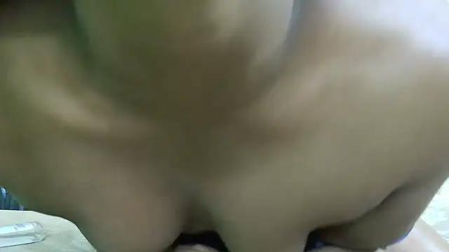 Snapshot of sexyeyes016 chatting on October 16, 2025, 8:26 am sexyeyes016 online show from October 16, 2025, 8:26 am