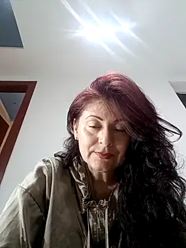 Snapshot of lunadicty chatting on September 27, 2025, 9:53 pm lunadicty online show from September 27, 2025, 9:53 pm