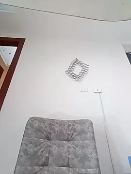 Snapshot of lunadicty chatting on October 26, 2025, 8:59 pm lunadicty online show from October 26, 2025, 8:59 pm