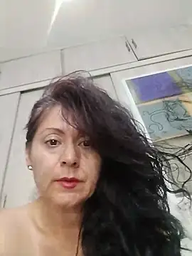 lunadicty online show from May 16, 2026, 12:07 am