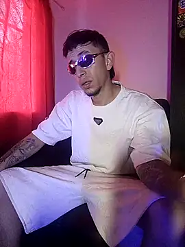 Chris  Jones online show from September 25, 2025, 9:18 pm