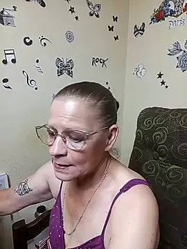 Snapshot of katrina_perez chatting on October 15, 2025, 9:04 pm katrina perez online show from October 15, 2025, 9:04 pm