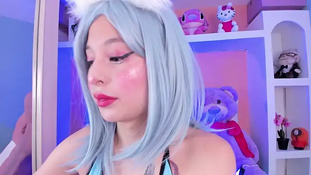 miss    marilyn online show from September 19, 2025, 11:11 am