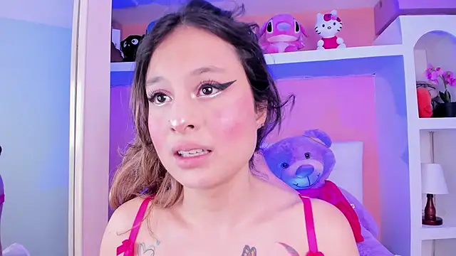 miss    marilyn online show from September 30, 2025, 11:04 am