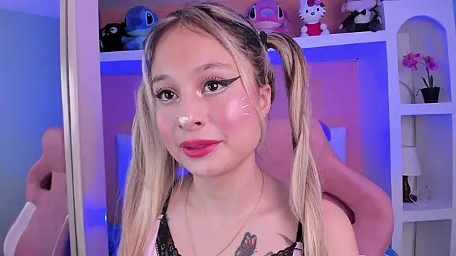 miss    marilyn online show from October 16, 2025, 11:22 am