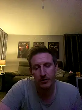 Tommyglasgow1983 online show from October 22, 2025, 4:13 am