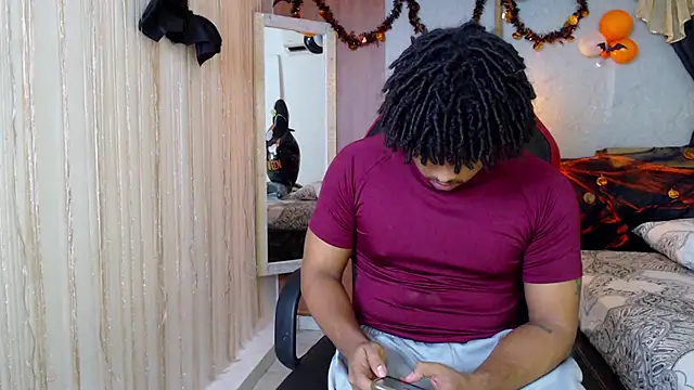Snapshot of black_king_241 chatting on October 22, 2025, 2:45 am black king 241 online show from October 22, 2025, 2:45 am