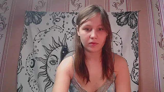 Thighswithspikes online show from September 29, 2025, 9:03 am