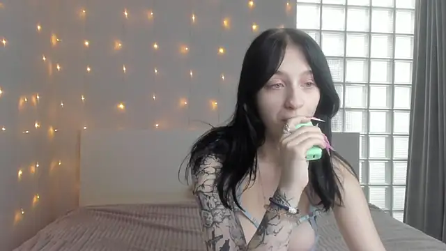 Chatty Alice online show from October 4, 2025, 1:25 am