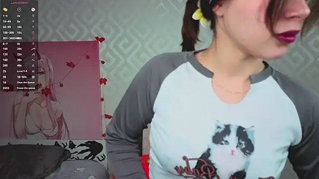 FancyHenley online show from November 16, 2025, 1:22 am