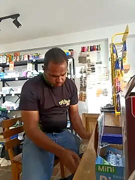 Snapshot of elnegro707070 chatting on October 28, 2025, 11:03 am elnegro707070 online show from October 28, 2025, 11:03 am