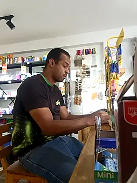 Snapshot of elnegro707070 chatting on October 29, 2025, 11:12 am elnegro707070 online show from October 29, 2025, 11:12 am