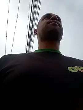 elnegro707070 online show from November 11, 2025, 10:48 am