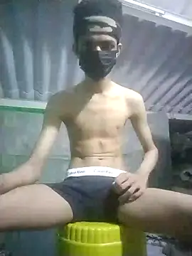 HannanKhan25 online show from November 14, 2025, 8:29 pm