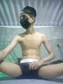 HannanKhan25 online show from February 21, 2026, 8:10 pm