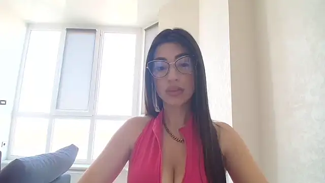 Bellavita  online show from March 21, 2025, 11:01 am