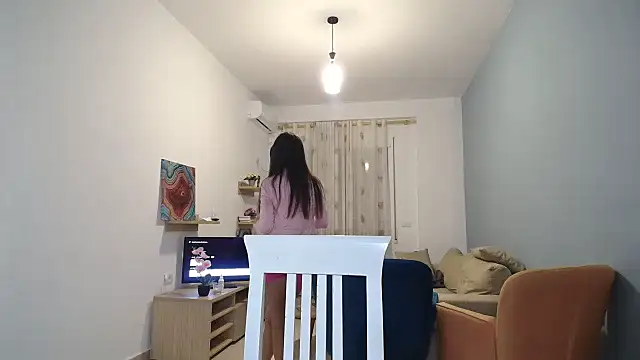 Bellavita  online show from September 29, 2025, 5:18 pm