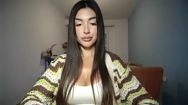 Bellavita  online show from October 8, 2025, 4:26 pm