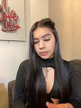 Cristina pinkk online show from November 6, 2025, 3:29 am