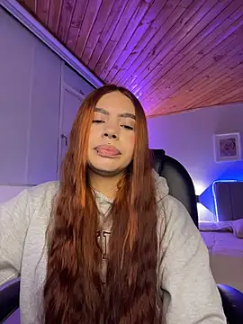 Cristina pinkk online show from March 2, 2026, 2:25 am