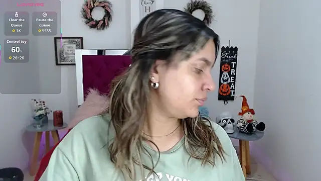 Isa-lox online show from October 16, 2025, 9:27 pm