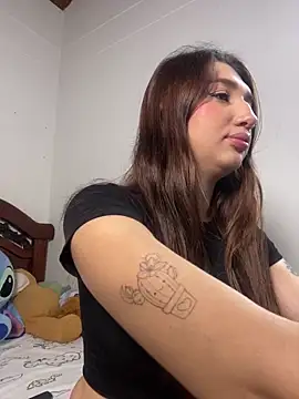 Snapshot of Mia__Gray chatting on February 7, 2026, 7:06 pm Mia Gray online show from February 7, 2026, 7:06 pm