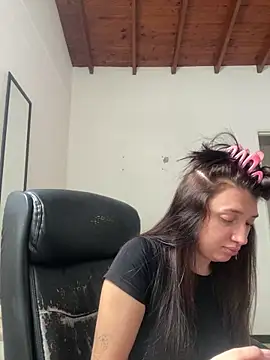 Snapshot of Mia__Gray chatting on February 11, 2026, 5:07 pm Mia Gray online show from February 11, 2026, 5:07 pm