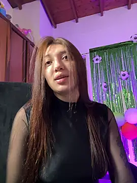 Mia  Gray online show from June 24, 2026, 5:23 pm
