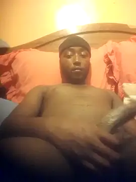 Snapshot of RearApiary chatting on February 25, 2026, 10:41 pm RearApiary online show from February 25, 2026, 10:41 pm