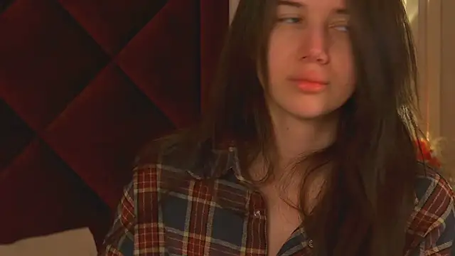 StacyHarland online show from January 11, 2026, 4:39 am