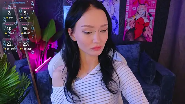 Snapshot of _holly_berry_ chatting on September 22, 2025, 8:16 am  holly berry  online show from September 22, 2025, 8:16 am