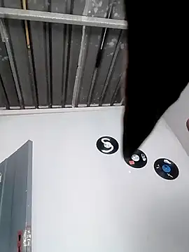 mydickbedarkandthick online show from December 16, 2025, 5:12 am