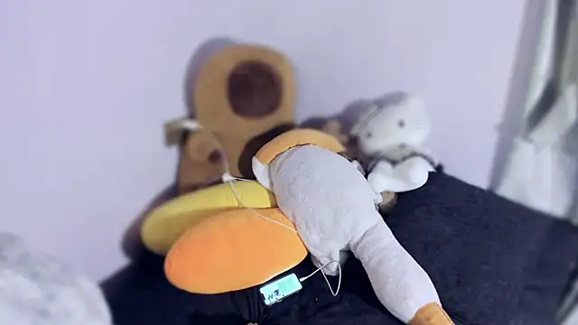 Snapshot of yuki3366 chatting on October 14, 2025, 1:45 pm yuki3366 online show from October 14, 2025, 1:45 pm