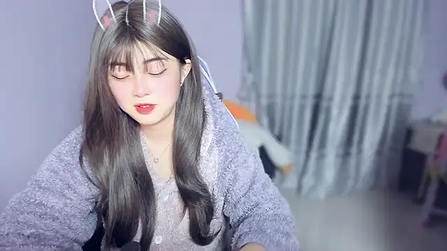 yuki3366 online show from November 14, 2025, 2:49 pm